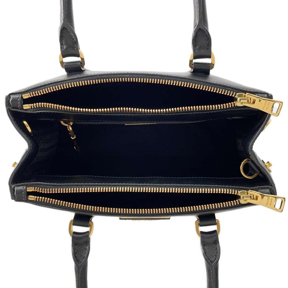 Prada handbag Saffiano leather black bag - Picture 6 of 12